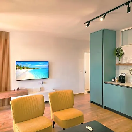 Splendid Stay In San Pietro Beach Apartment Plazhi San Pietro