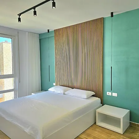 Sanpietro Homes 296 * Plazhi San Pietro