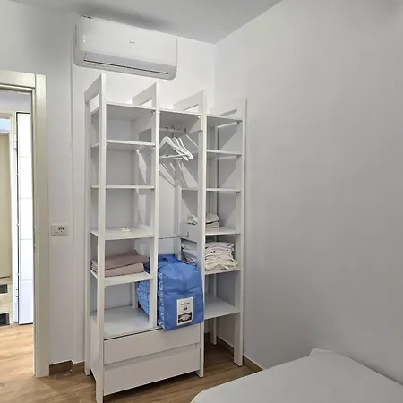 Sanpietro Homes 296 * Plazhi San Pietro